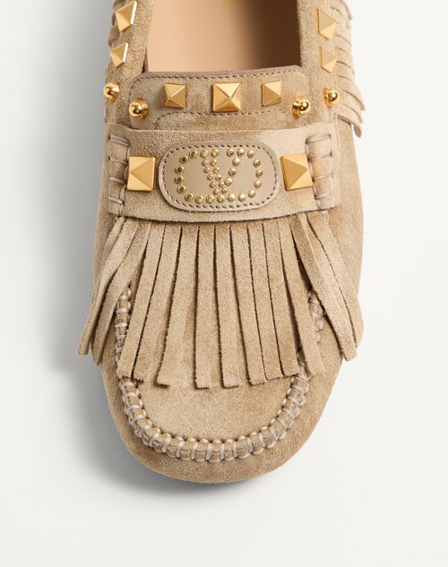 Valentino Garavani - Plaster Caster Driver Loafer In Suede With Fringes - Desert Sand - Woman - Loafers
